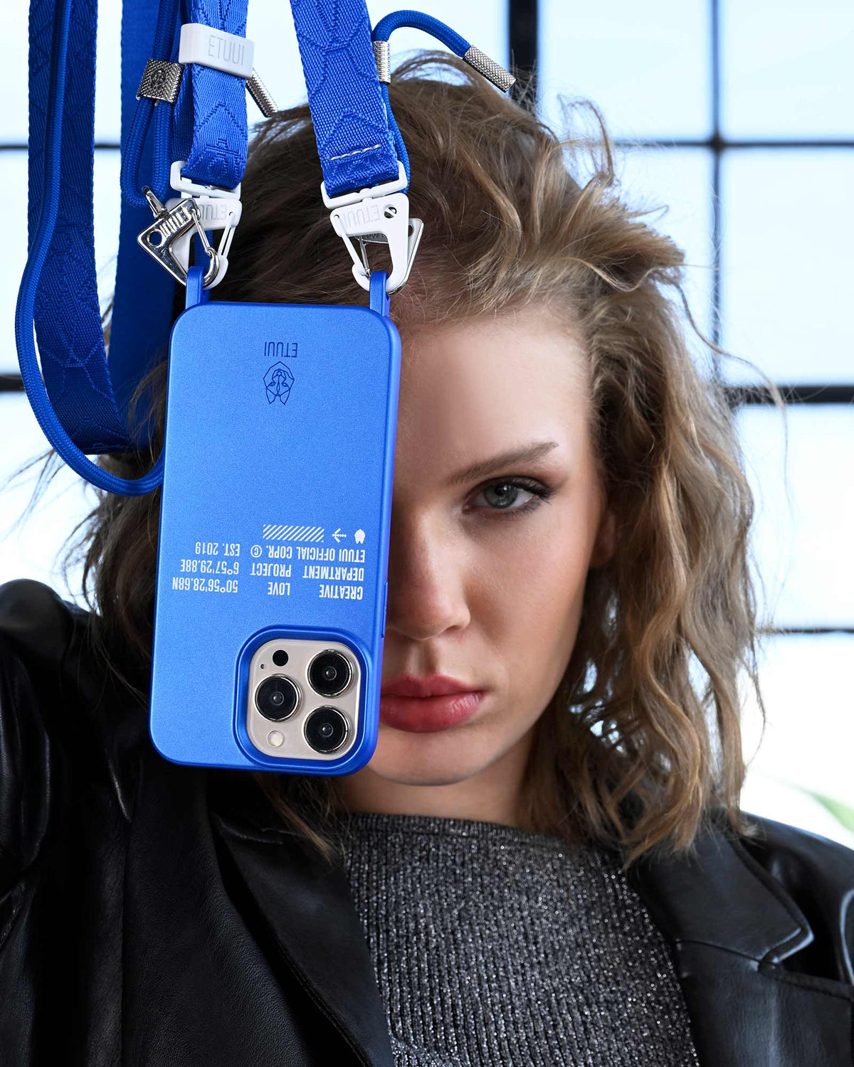 Metallic Fake Blueberry Case MagSafe