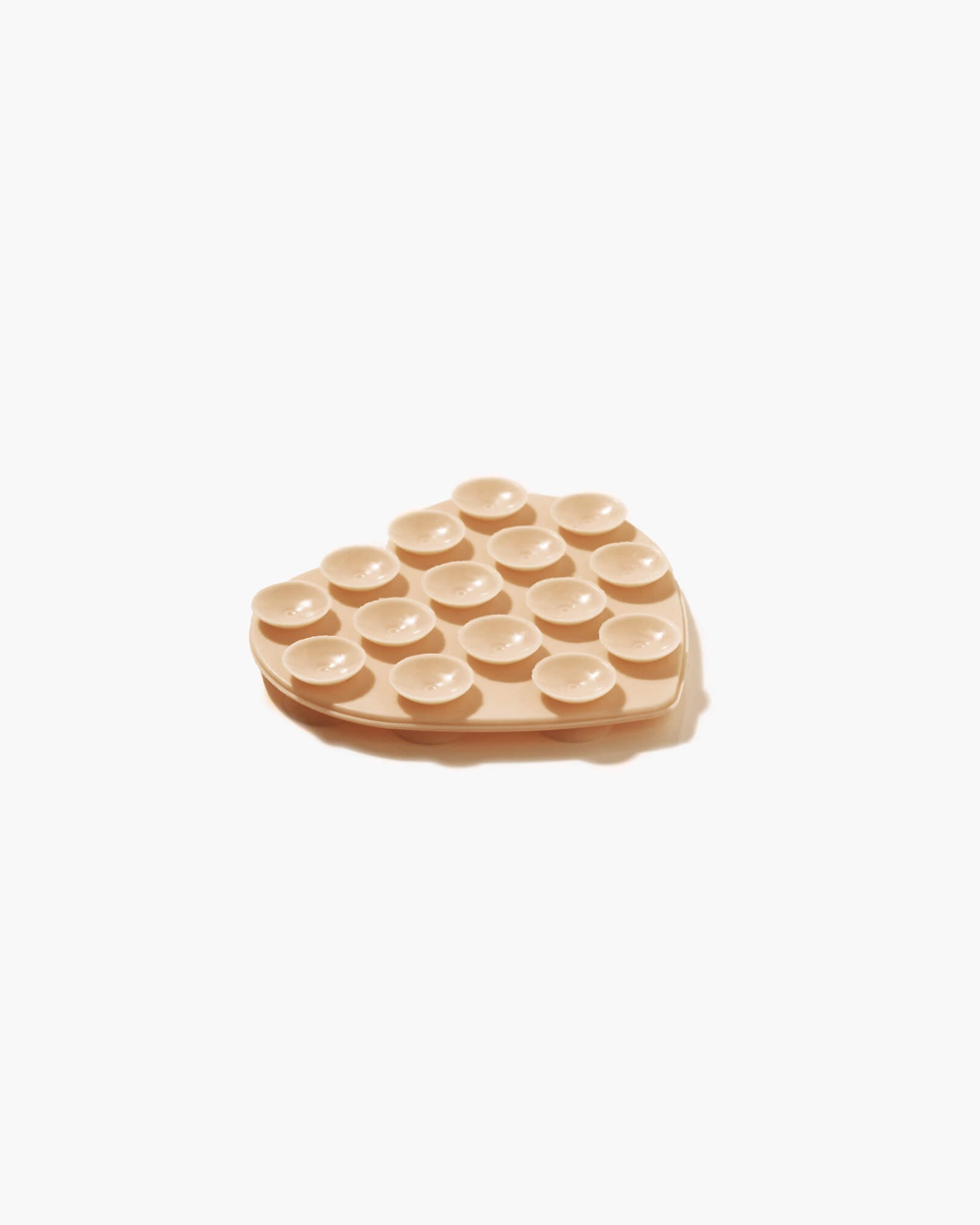 Suck Button Heart Beige