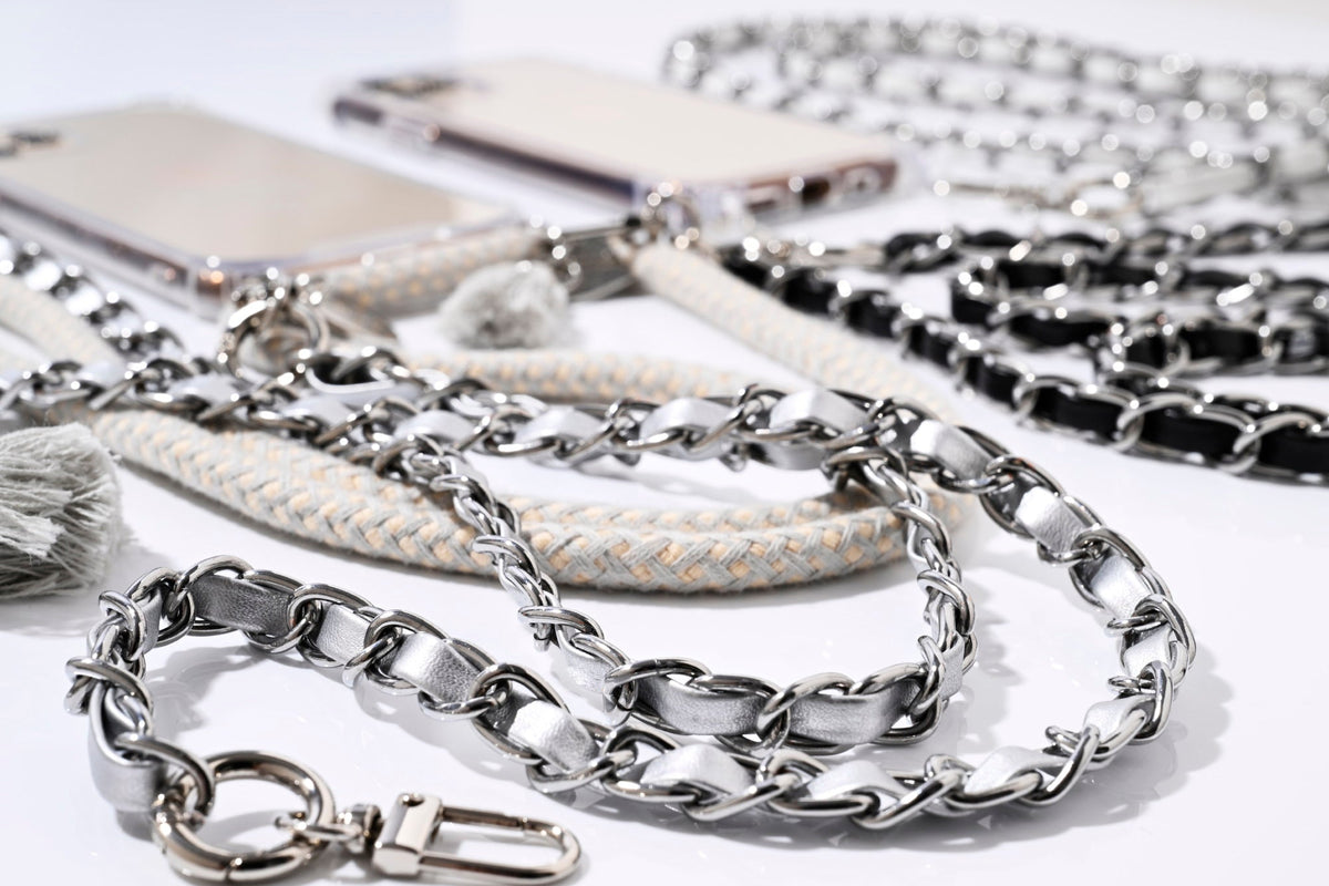 Audrey Chain Long Silber